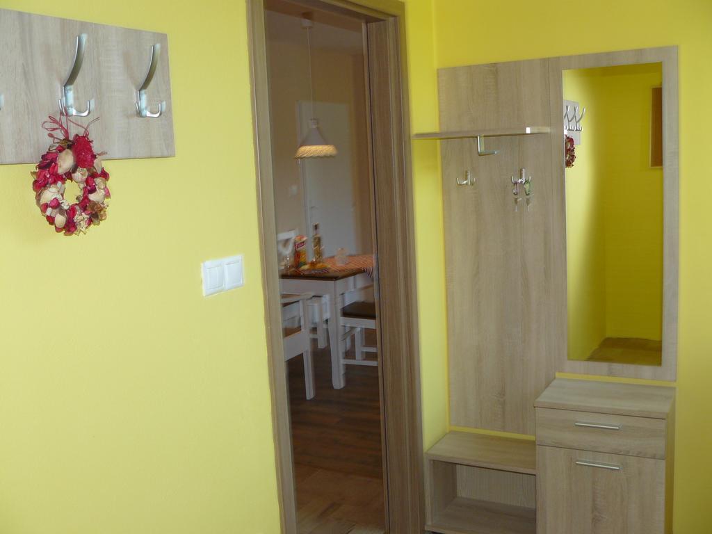 Privat Za Lesikom Ždiar Exteriör bild