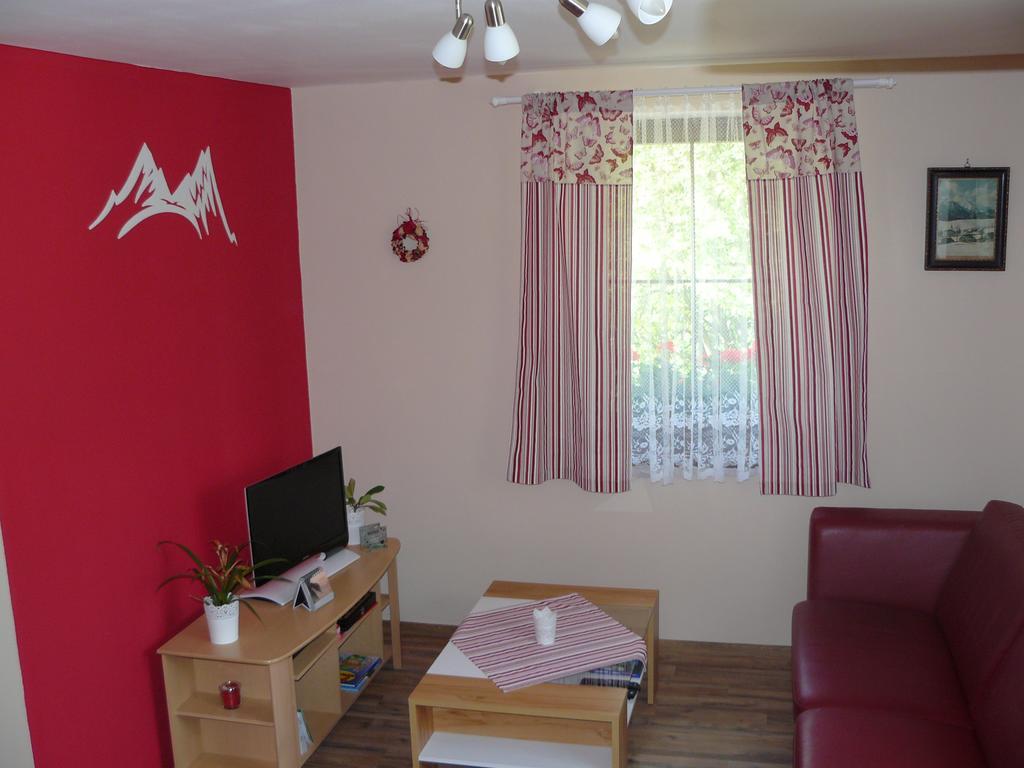 Privat Za Lesikom Ždiar Exteriör bild