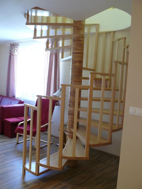 Privat Za Lesikom Ždiar Exteriör bild