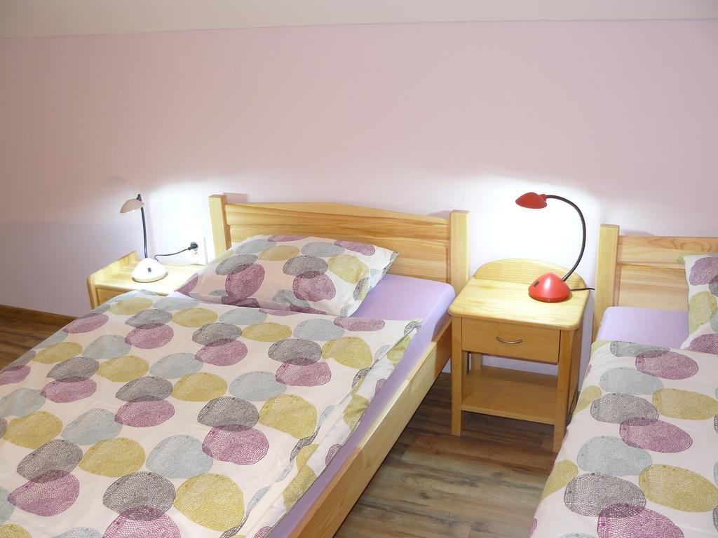 Privat Za Lesikom Ždiar Exteriör bild
